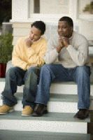 dad-teen-boy-talking